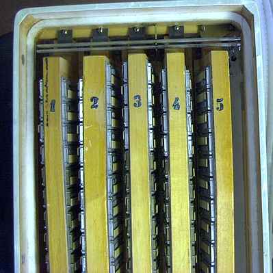 Sommiers numérotés sur accordéon chromatique